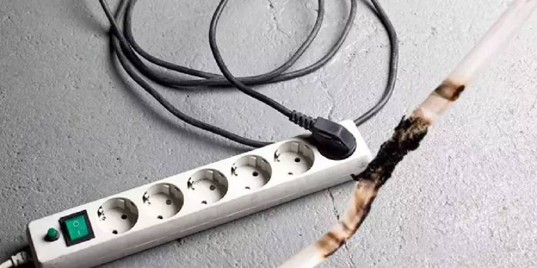 İtfaiyeciler bizzat uyarıyor! Uzatma kablosuna bu cihazları takmak büyük hata: Tehlikeye davetiye çıkarmayın! 1